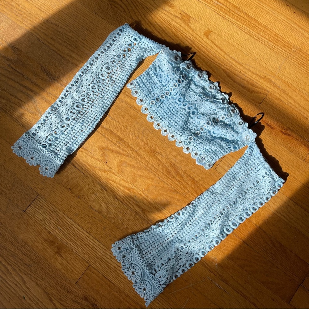 Baby Blue Flower Knit Crop Top - Picture 5 of 6